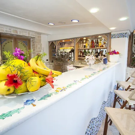 安巴夏托里酒店 伊斯基亚