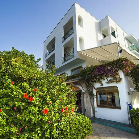 فندق Ambasciatori 4*