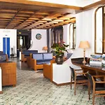 Отель Ambasciatori