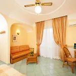 Отель Ambasciatori 4*