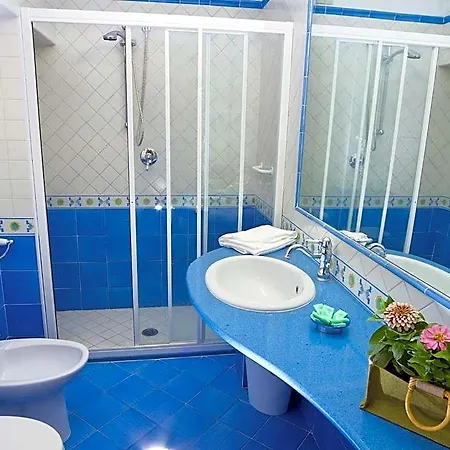 Otel Ambasciatori Ischia