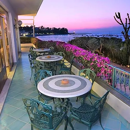 Ambasciatori 4*
