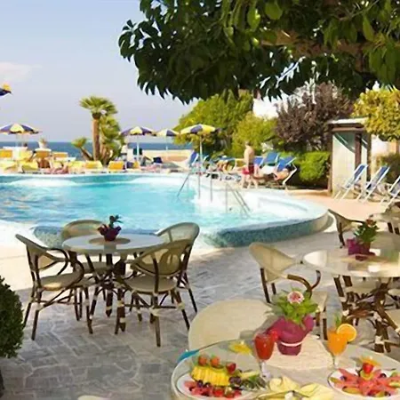 Hotel Ambasciatori 4*
