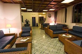 Отель Ambasciatori Искья