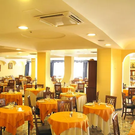Ambasciatori 4*