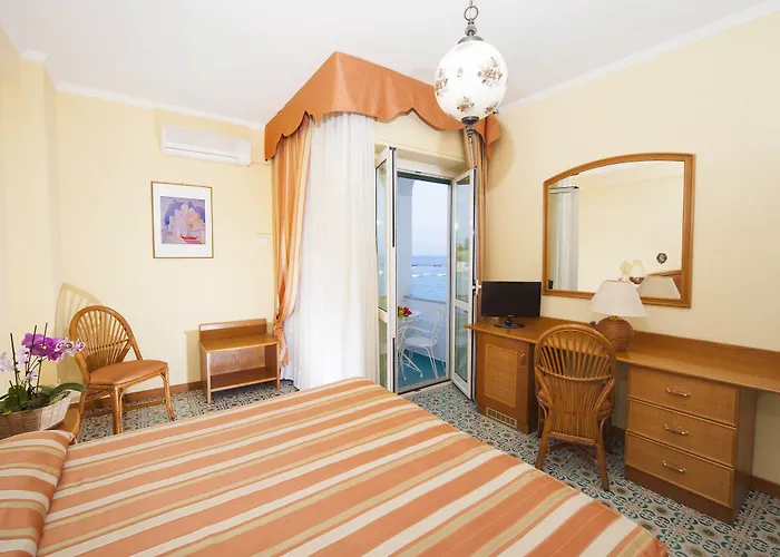 Hotel Ambasciatori 4*