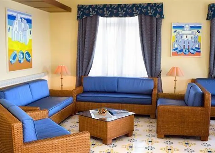 Ambasciatori 4* Isquia