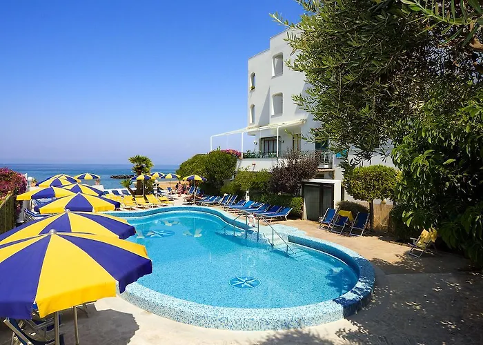 Ambasciatori 4* Isquia